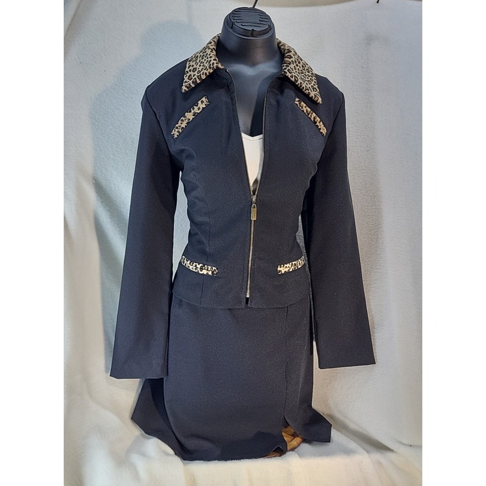 Vintage Brioche‎ California Skirt Suit Set Capsule Leopard Print 90s Feminine